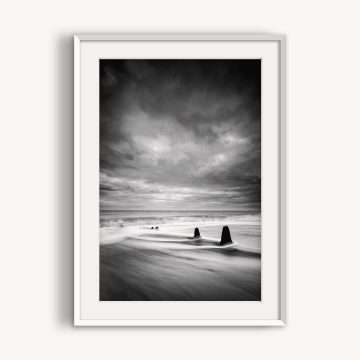Rush <div class="prod-title-secondary">Black & White Seascape</class></div>